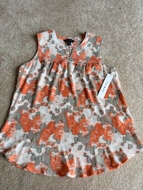 Tribal Textured Floral Tank Blouse – Size XS